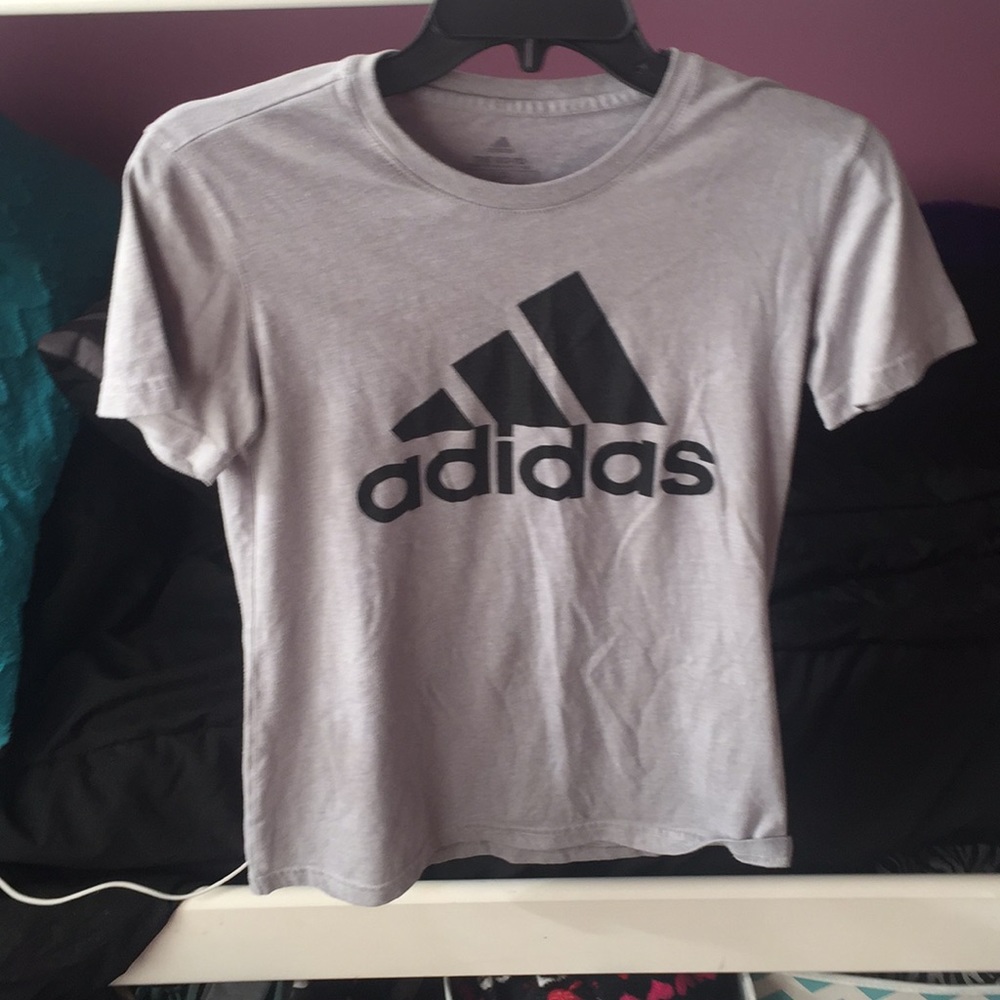 Adidas top